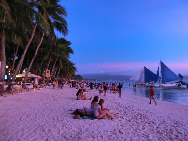 菲律宾长滩岛2018年10月26日重新对外开放！长滩岛有什么好玩的？