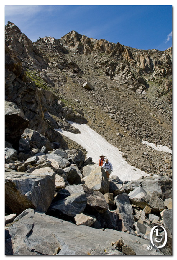 这次是真的吃撑了 ， 一天爬两座14ers_图2