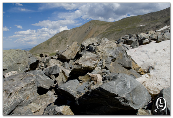 这次是真的吃撑了 ， 一天爬两座14ers_图3