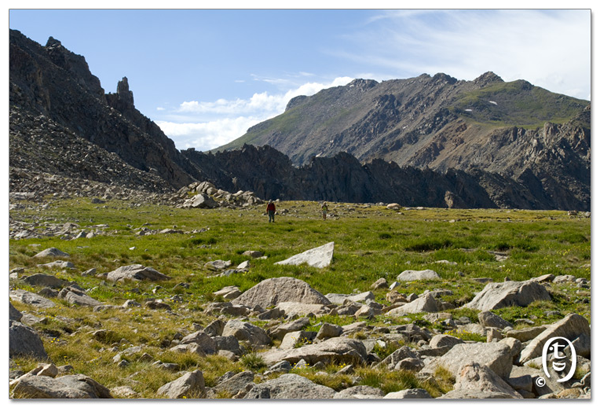 这次是真的吃撑了 ， 一天爬两座14ers_图5